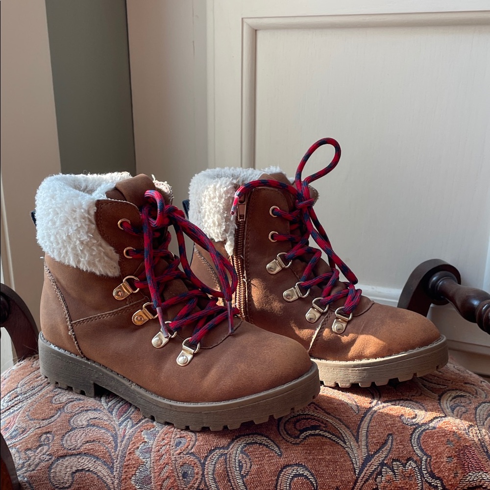 Steve Madden Brown Kid Boots